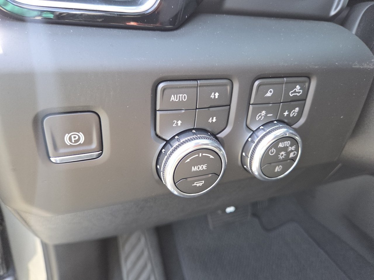 2026 GMC Sierra 1500 Denali - Photo 6