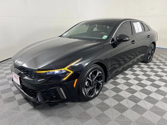 Used 2025 Black Kia GT-Line image 3