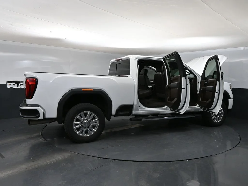 Certified Used 2020 White GMC Denali image 41