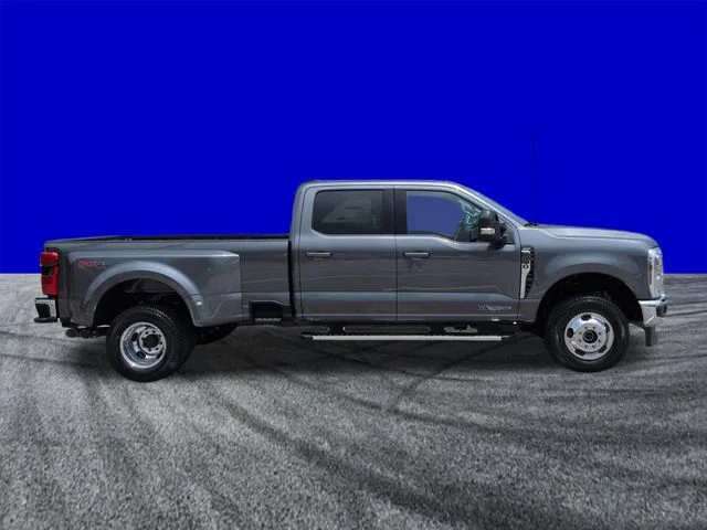 New 2026 Carbonized Gray Metallic Ford F-350® Lariat® image 3