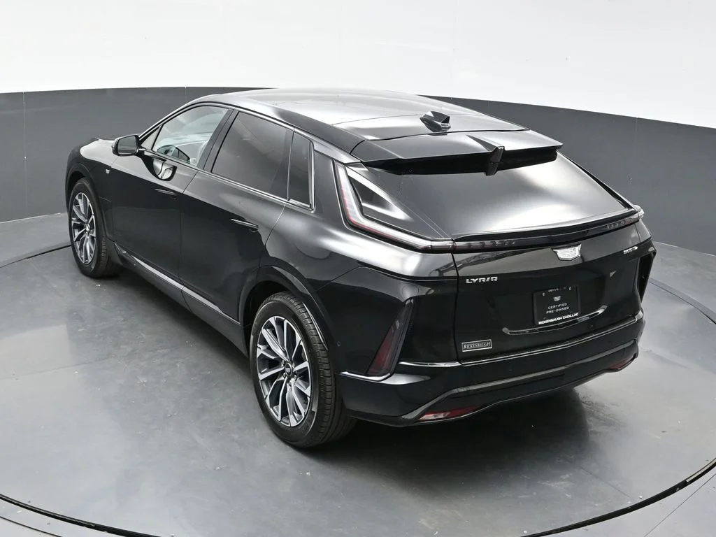 Used 2024 Black Cadillac Sport image 35