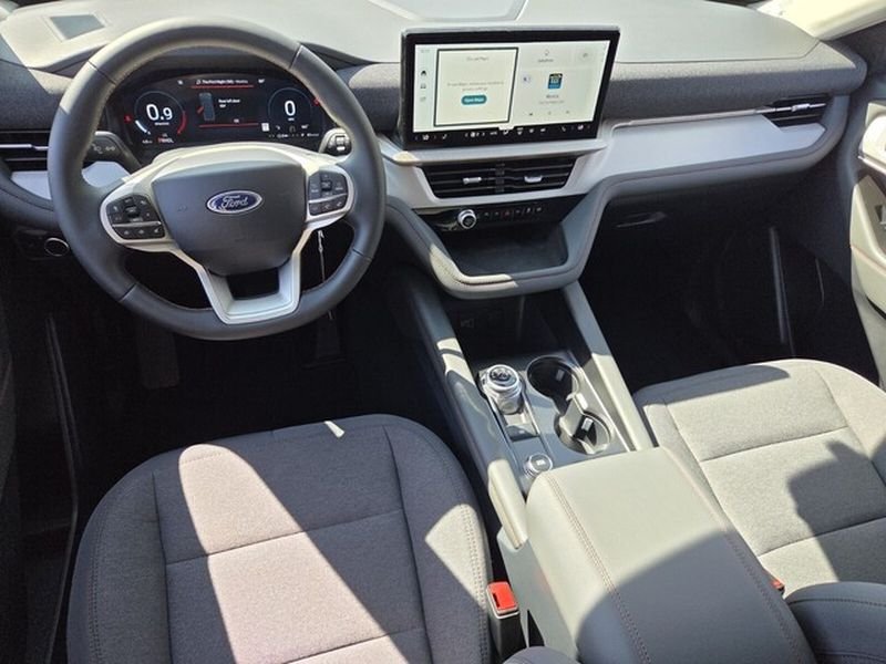 New 2026 Carbonized Gray Metallic Ford Active image 10
