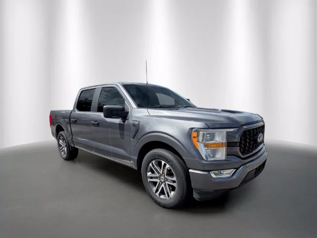 Certified Used 2022 Gray Metallic Ford XL image 4