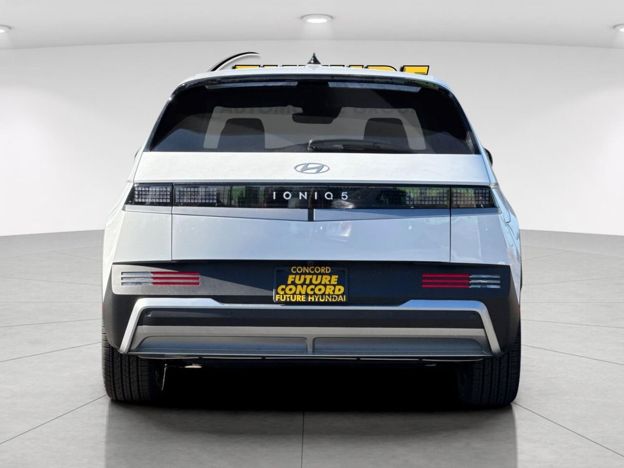 New 2026 White Hyundai SEL image 4