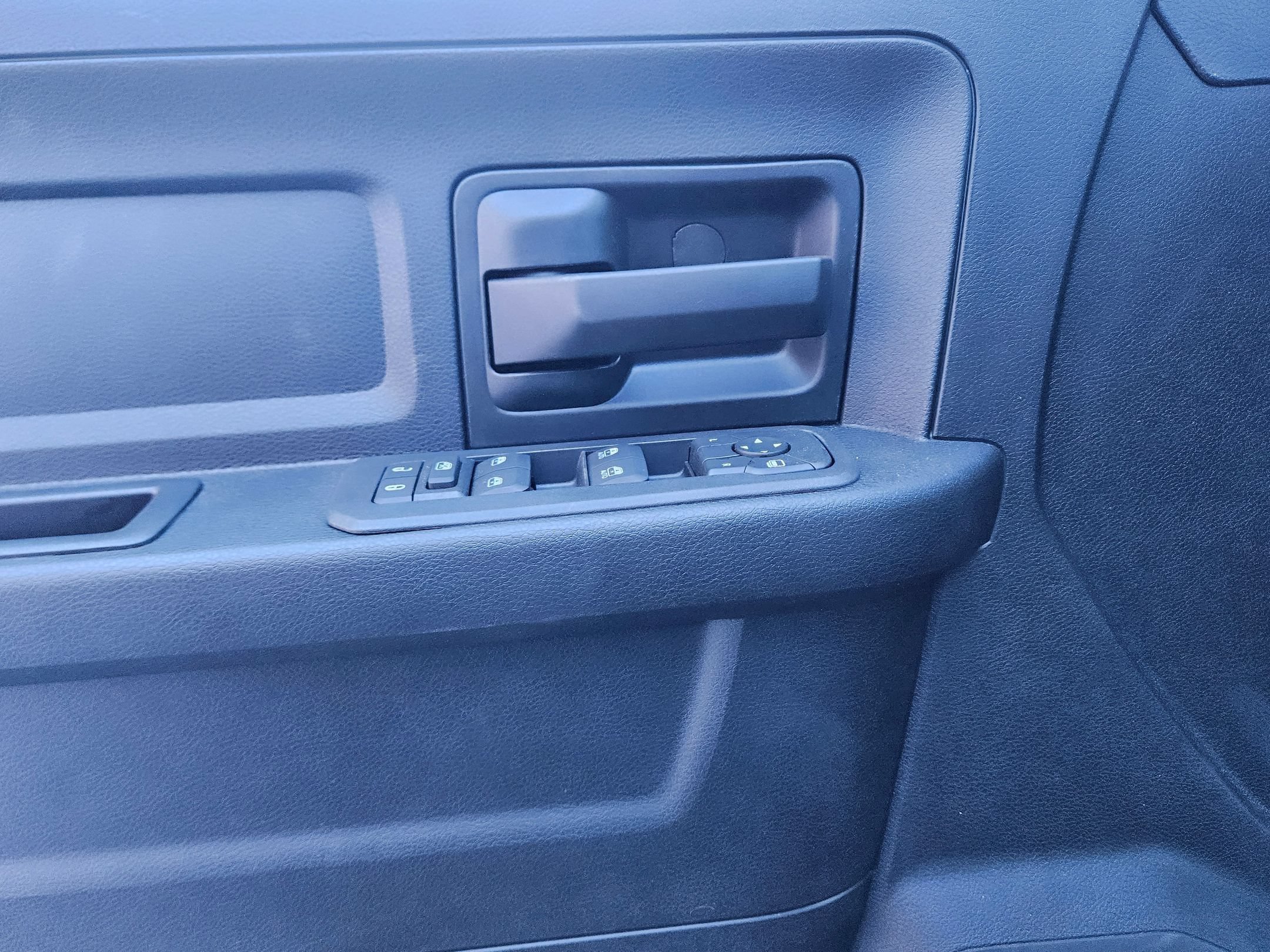 2026 RAM 2500 Tradesman - Photo 16