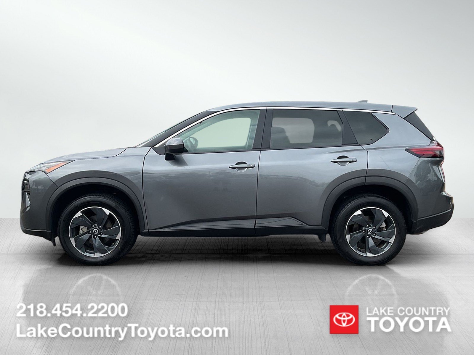 Used 2025 Nissan Rogue SV with VIN 5N1BT3BB0SC811553 for sale in Brainerd, Minnesota