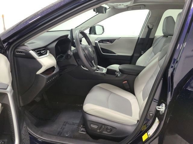 2023 Toyota RAV4 Limited - Photo 21