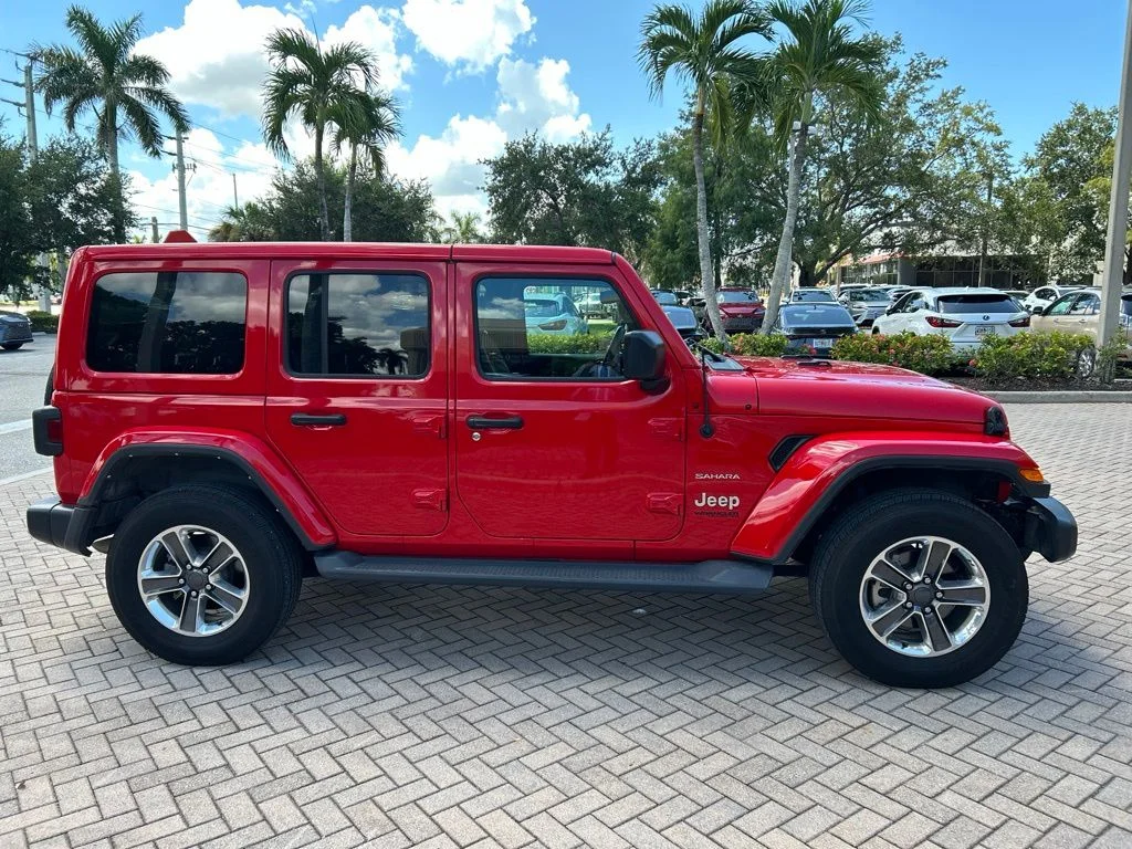 Used 2021 Red Jeep Unlimited Sahara image 2