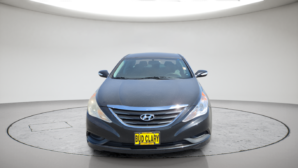 Used 2014 Black Hyundai GLS image 20