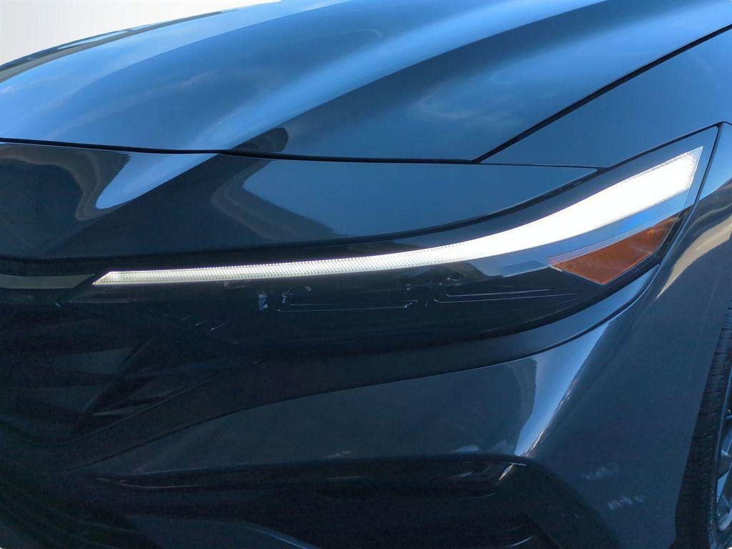 New 2026 Gray Hyundai SEL Sport Premium image 10
