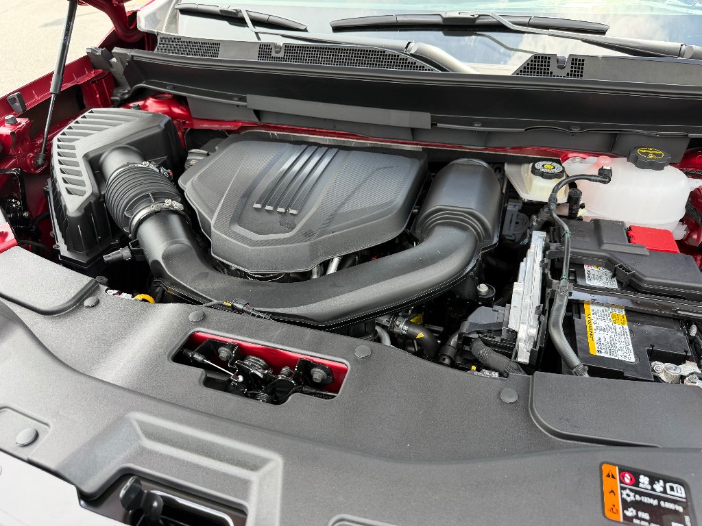 2027 Chevrolet Traverse Z71 - Photo 13