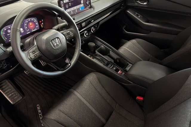 New 2026 Urban Gray Pearl Honda Sport image 8
