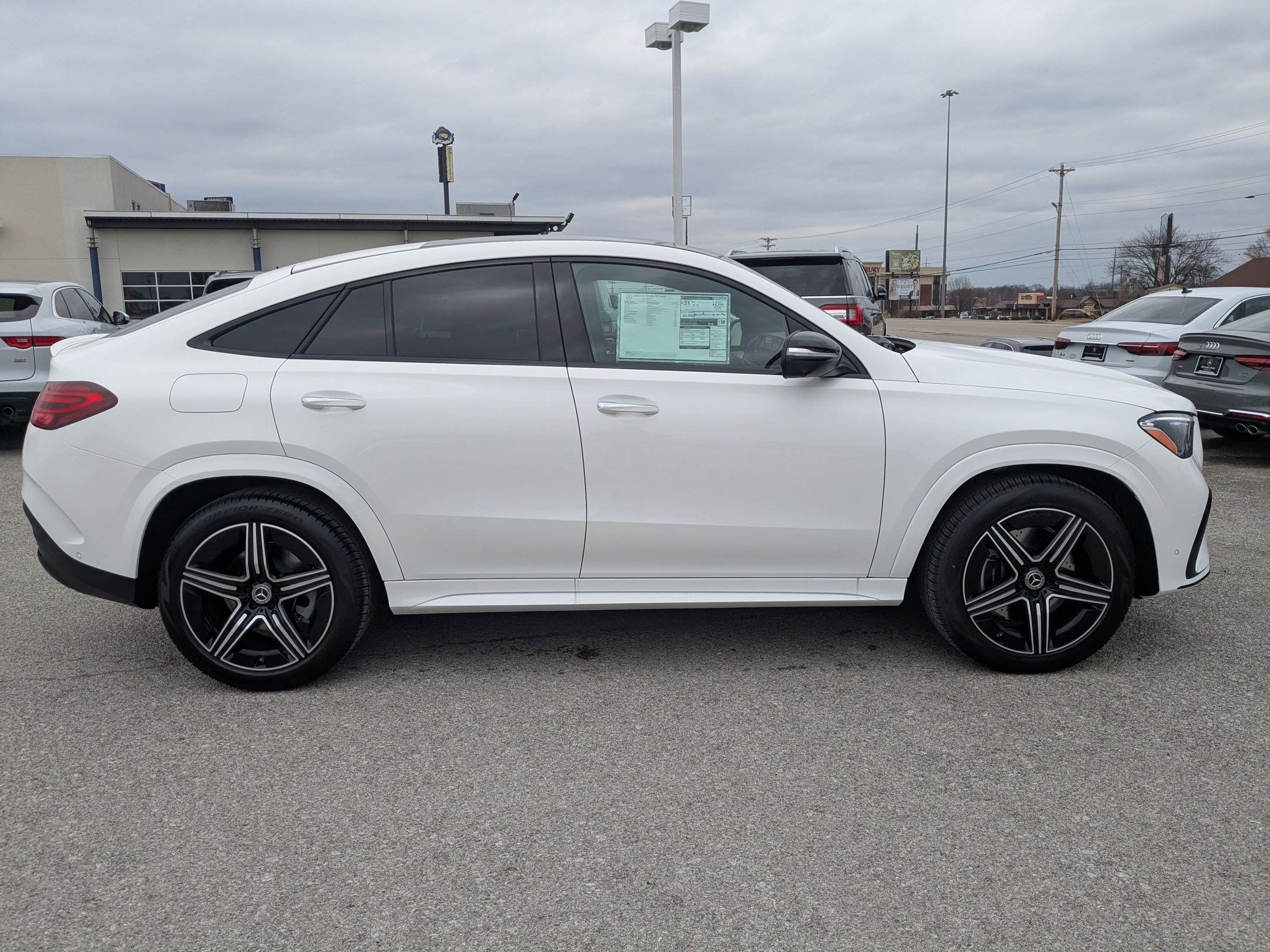 New 2026 Polar White MERCEDES-BENZ GLE 450 image 40