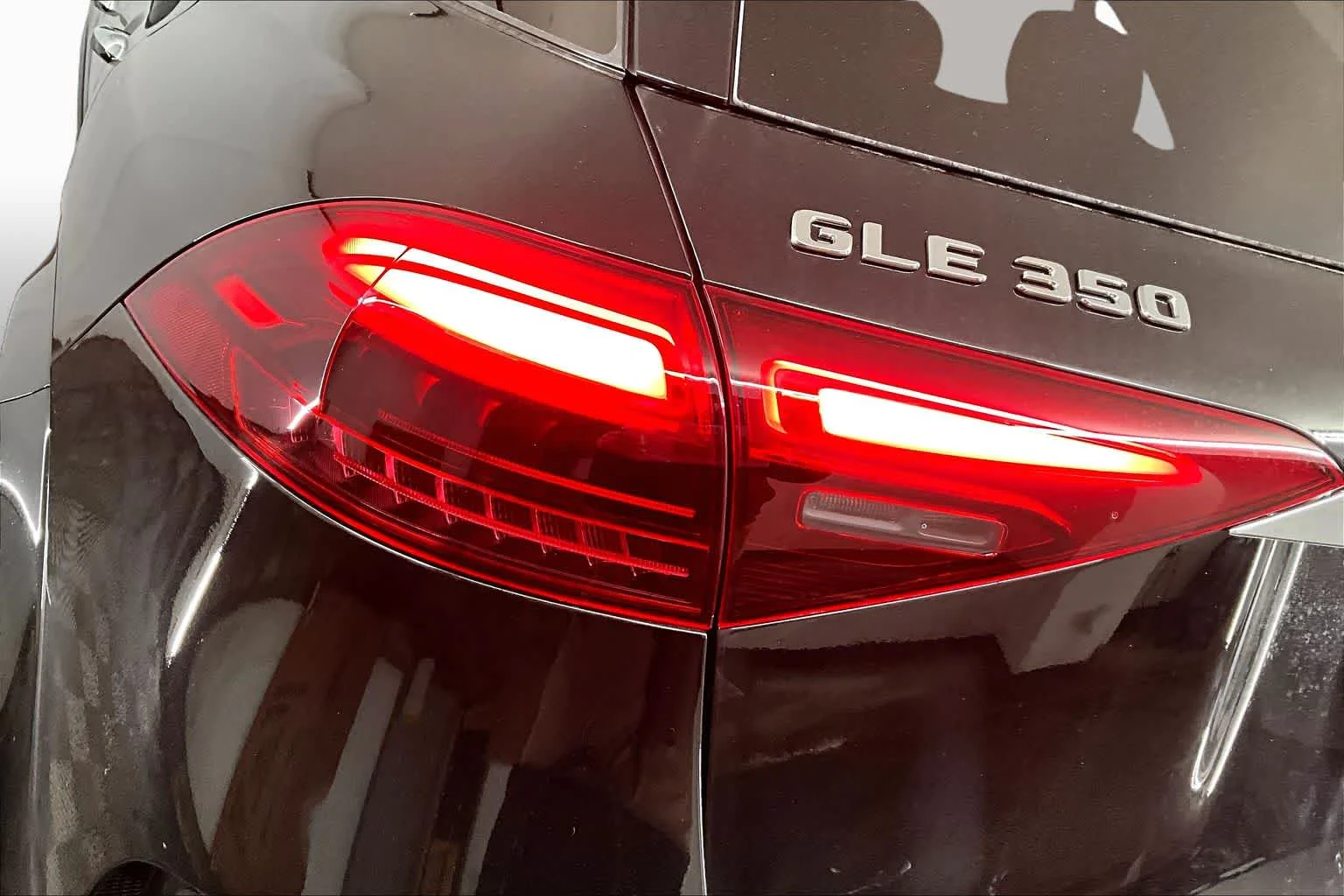 New 2026 Obsidian Black Metallic Mercedes-Benz GLE 350 image 6