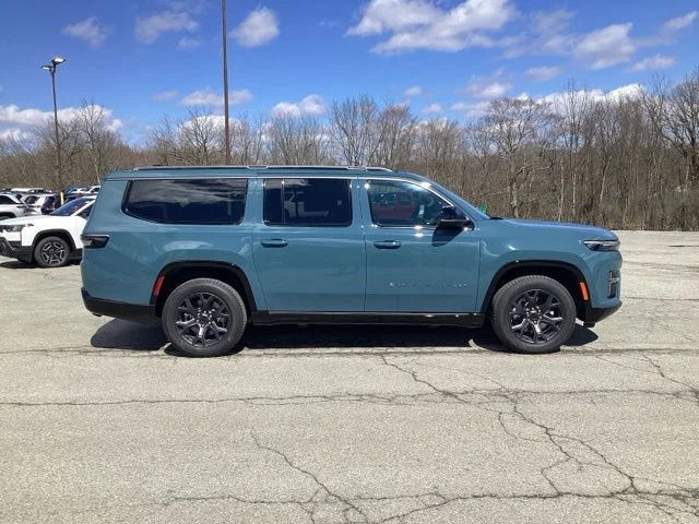 New 2026 Steel Blue Exterior Paint Jeep Limited Altitude image 8