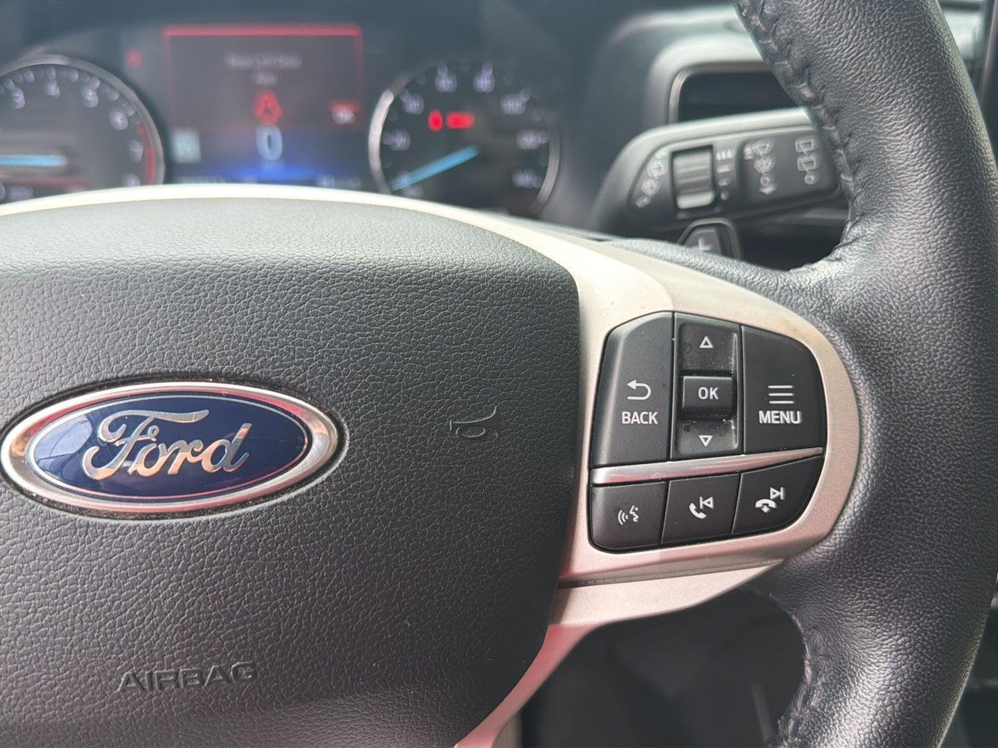 Used 2020 Oxford White Ford Limited image 24