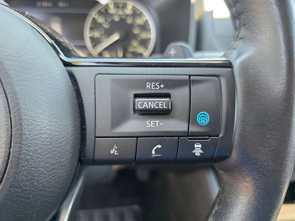 Used 2023 Black Nissan SV Intelligent AWD image 23