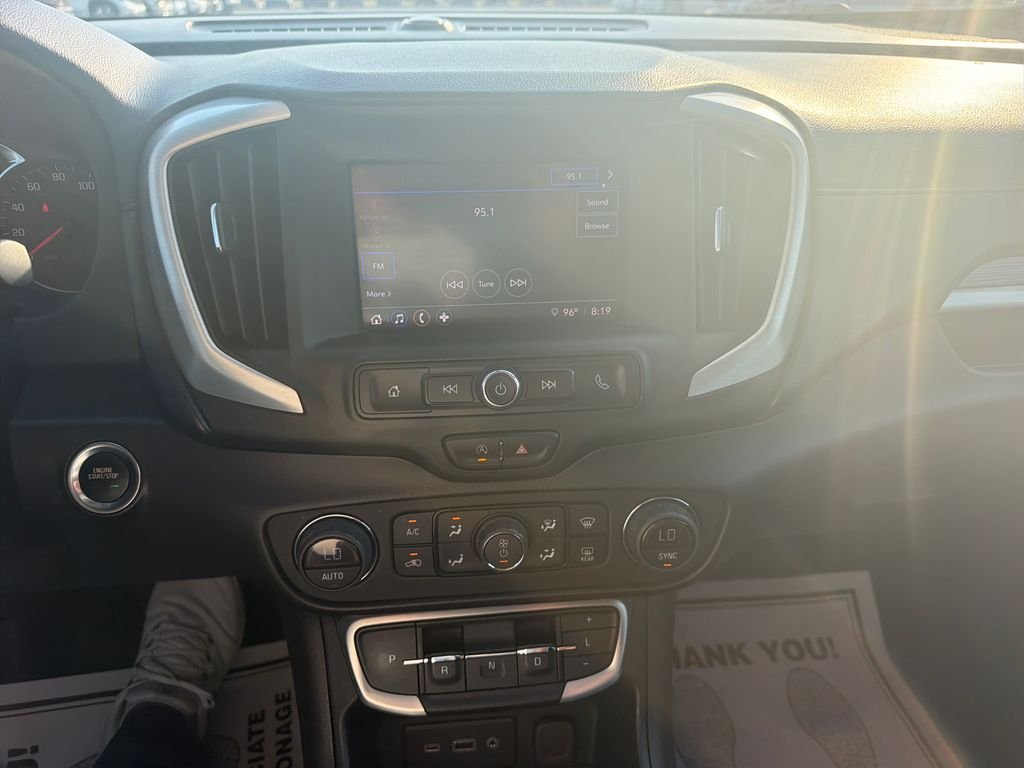 Certified Used 2022 Blue GMC SLE image 19