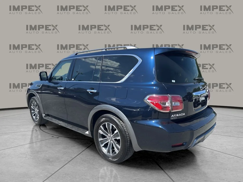 Used 2019 Blue Nissan SL image 3