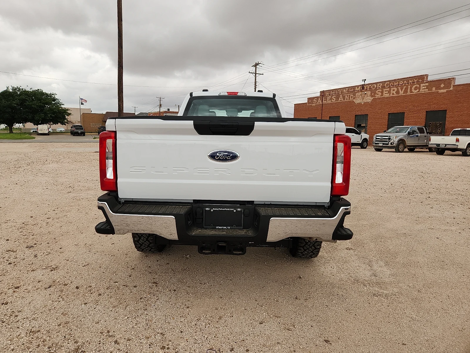 New 2026 Oxford White Ford F-250® XL image 6