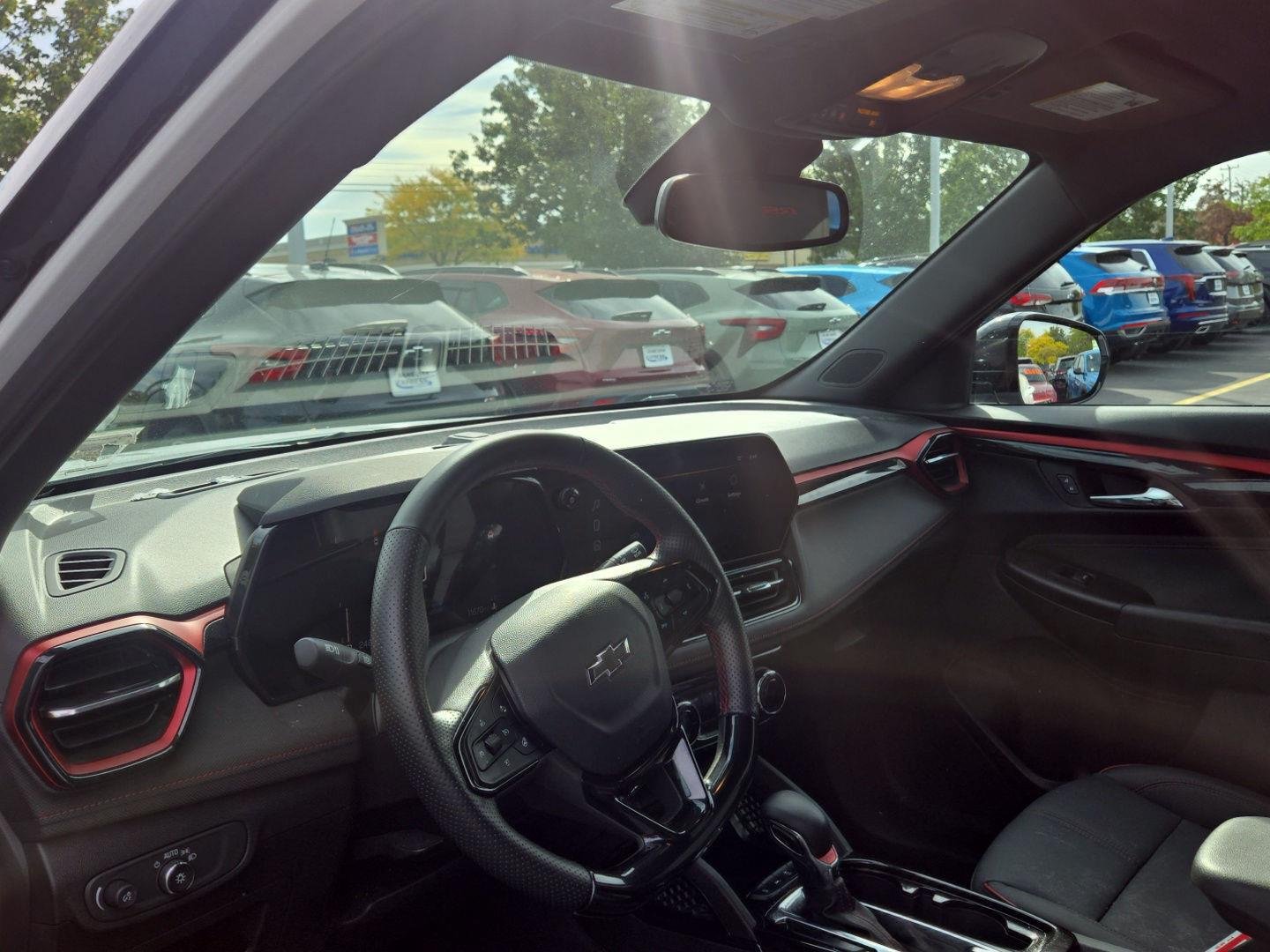Used 2024 Summit White Chevrolet RS image 3
