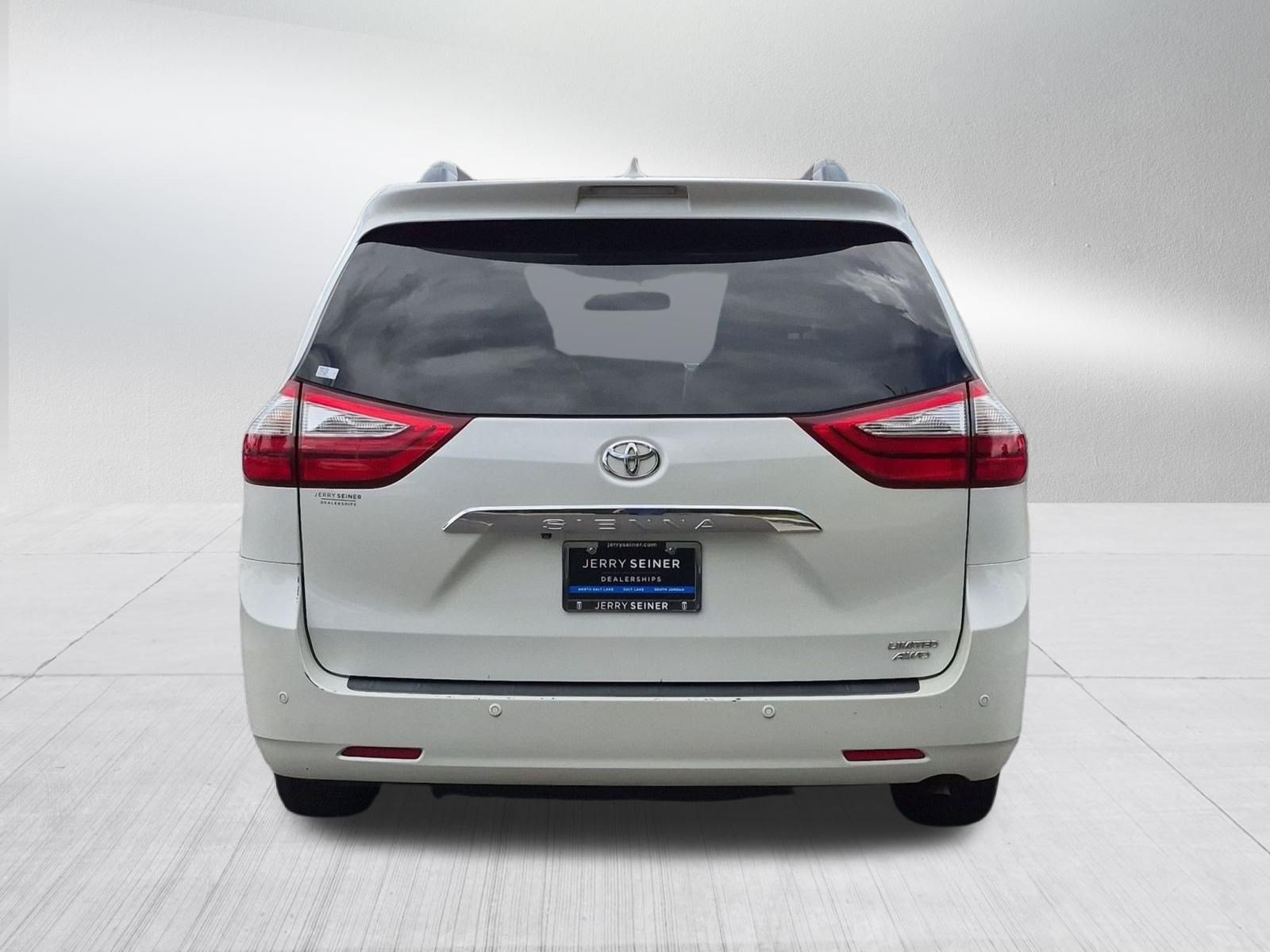 Used 2017 Blizzard Pearl Toyota Limited image 4