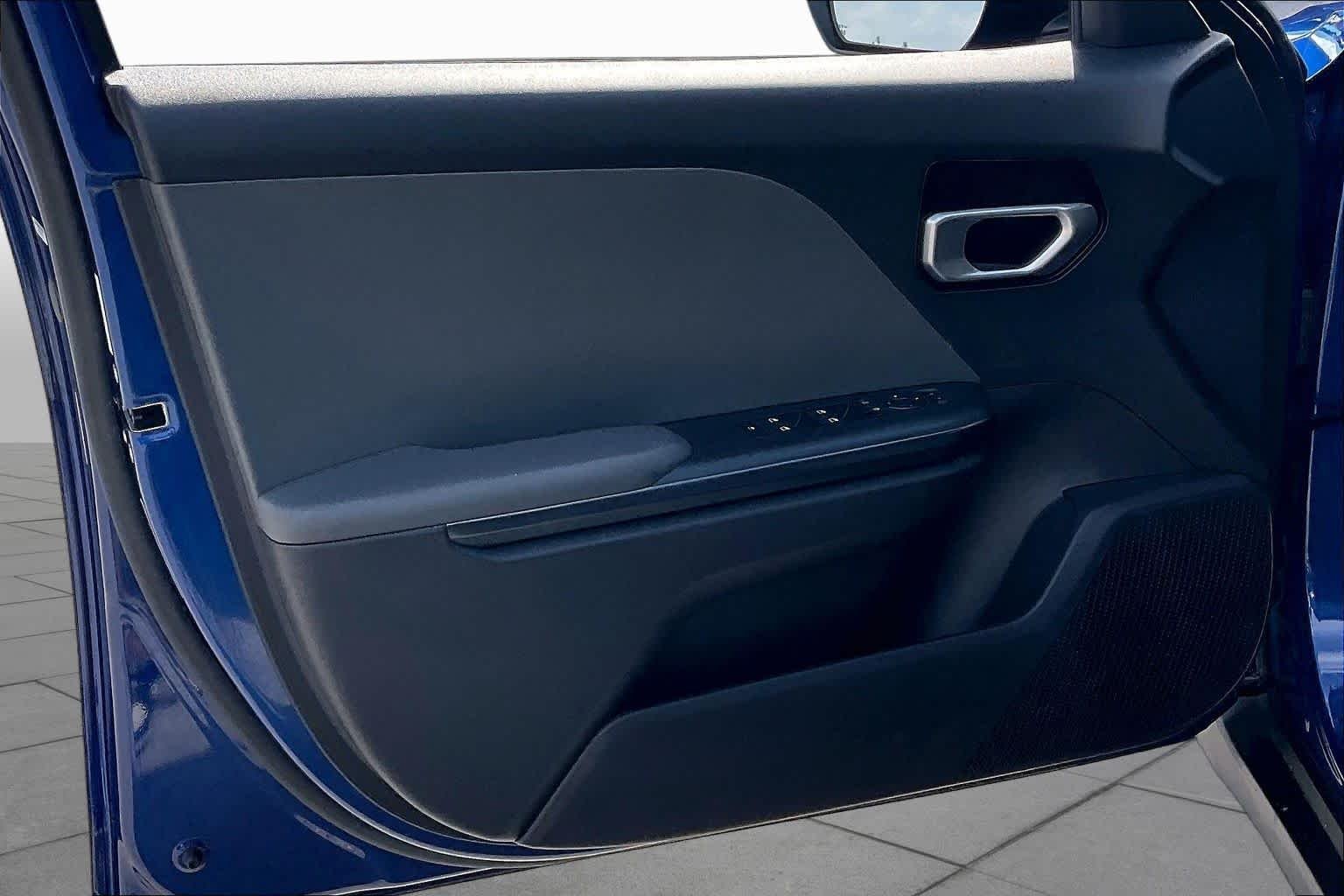 2025 Kia K4 LXS - Photo 20