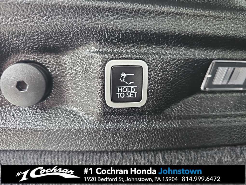 Used 2023 Diamond Black Crystal Pearlcoat Jeep Summit Reserve image 42