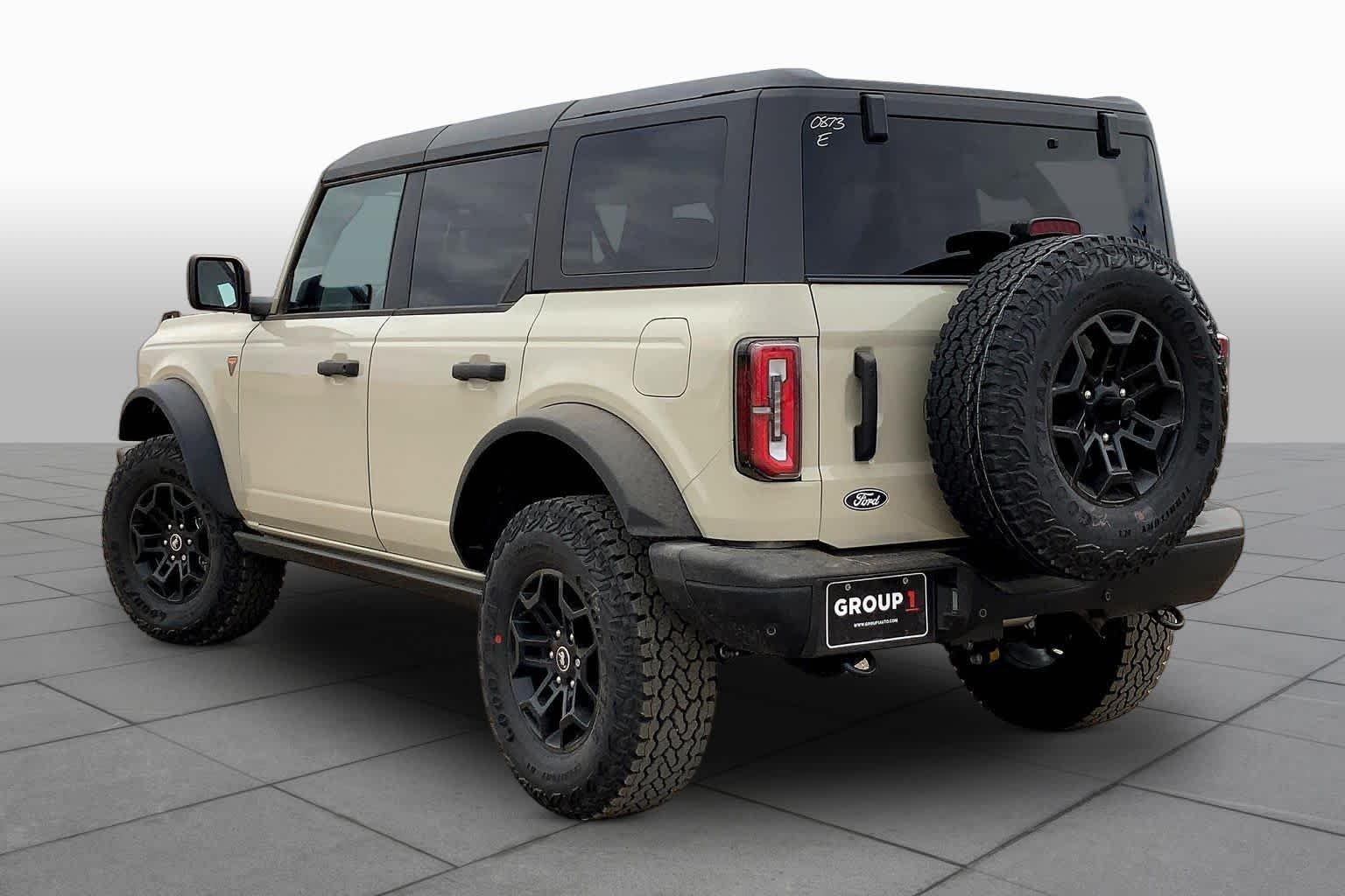 New 2026 Desert Sand Ford Badlands image 12