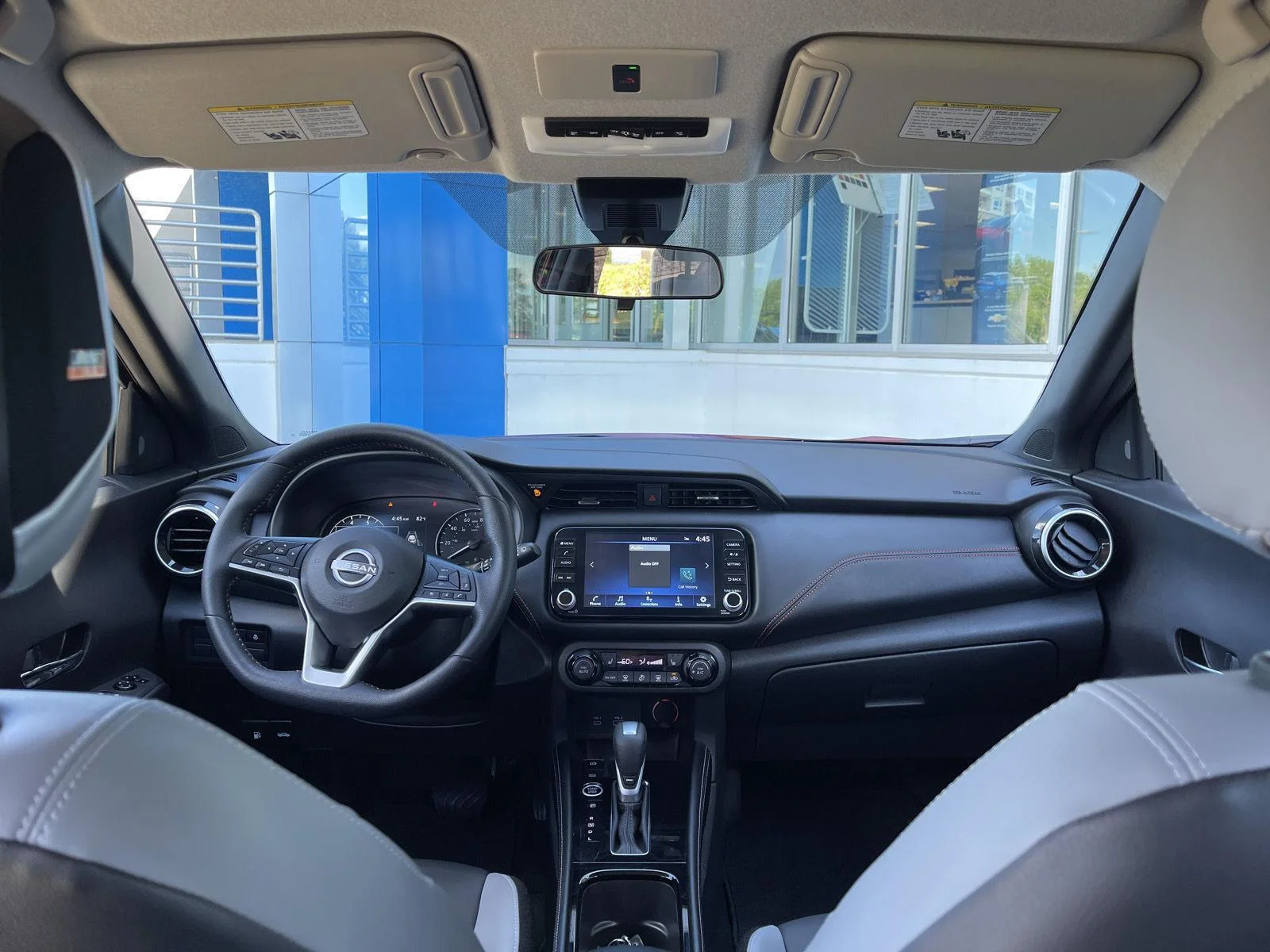 Used 2023 Scarlet Ember Tintcoat Nissan SR image 21