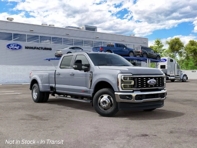 New 2027 Glacier Gray Metallic TriCoat Ford Lariat image 5