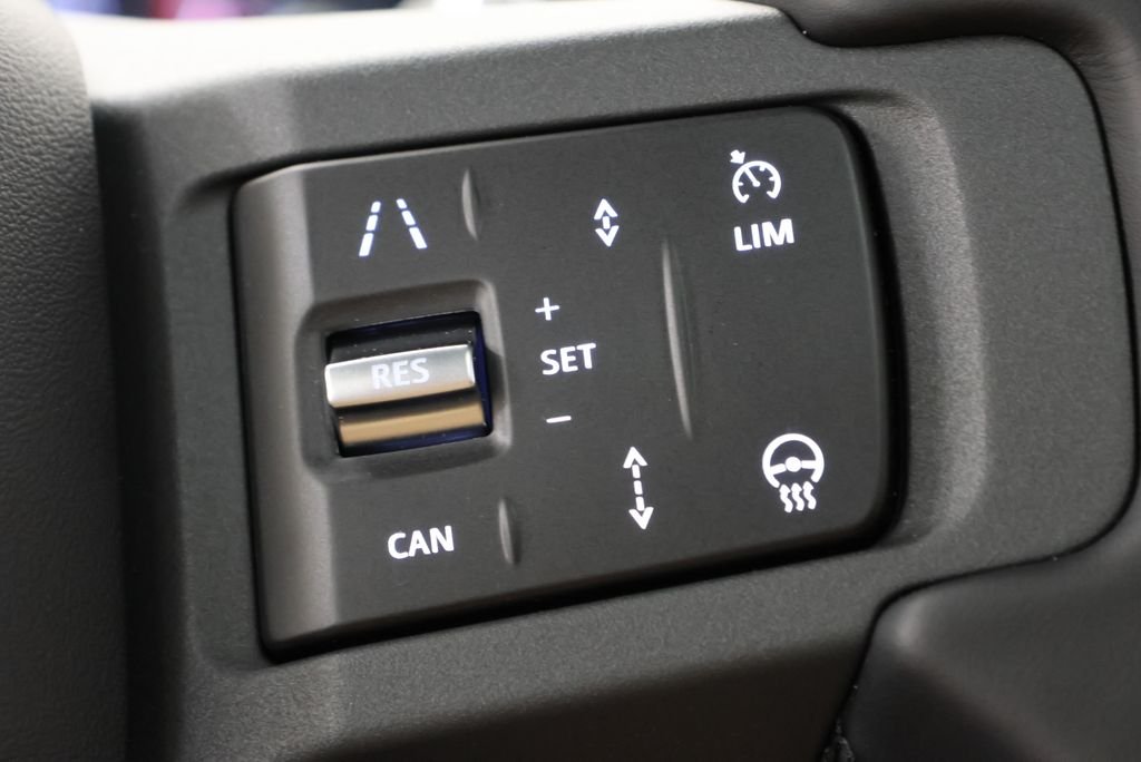 2026 Land Rover Defender X-Dynamic SE - Photo 19