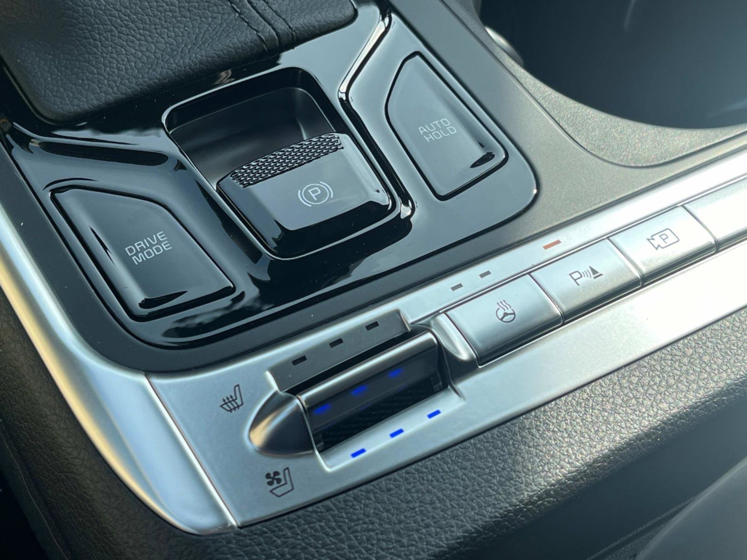 2026 Kia Carnival SX Prestige - Photo 34