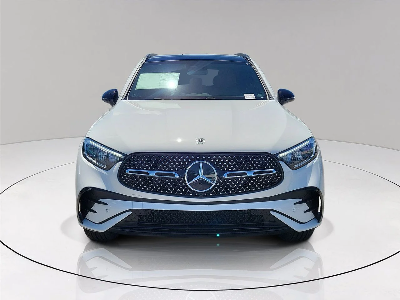 New 2027 Polar White Mercedes-Benz GLC 300 image 2