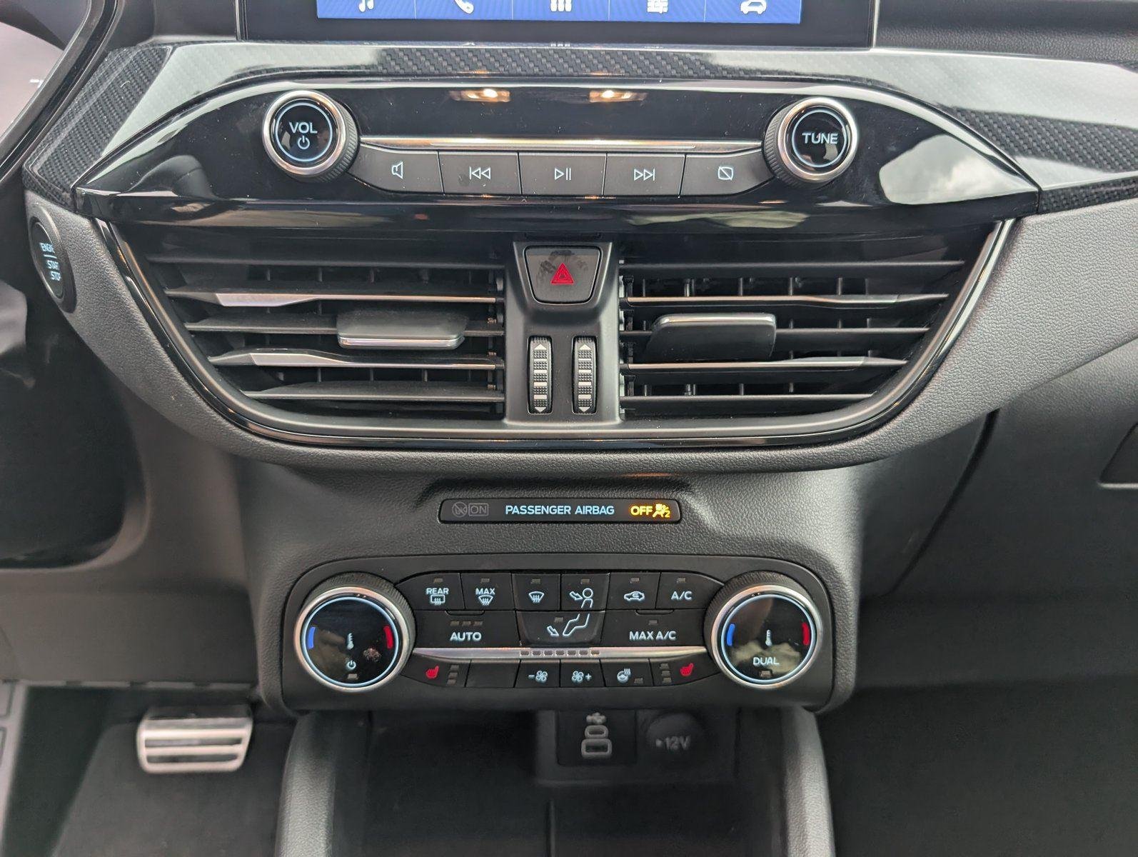 2024 Ford Escape ST-Line - Photo 16