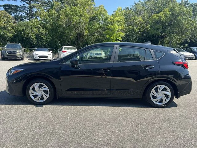 Used 2025 Black Subaru Base image 16