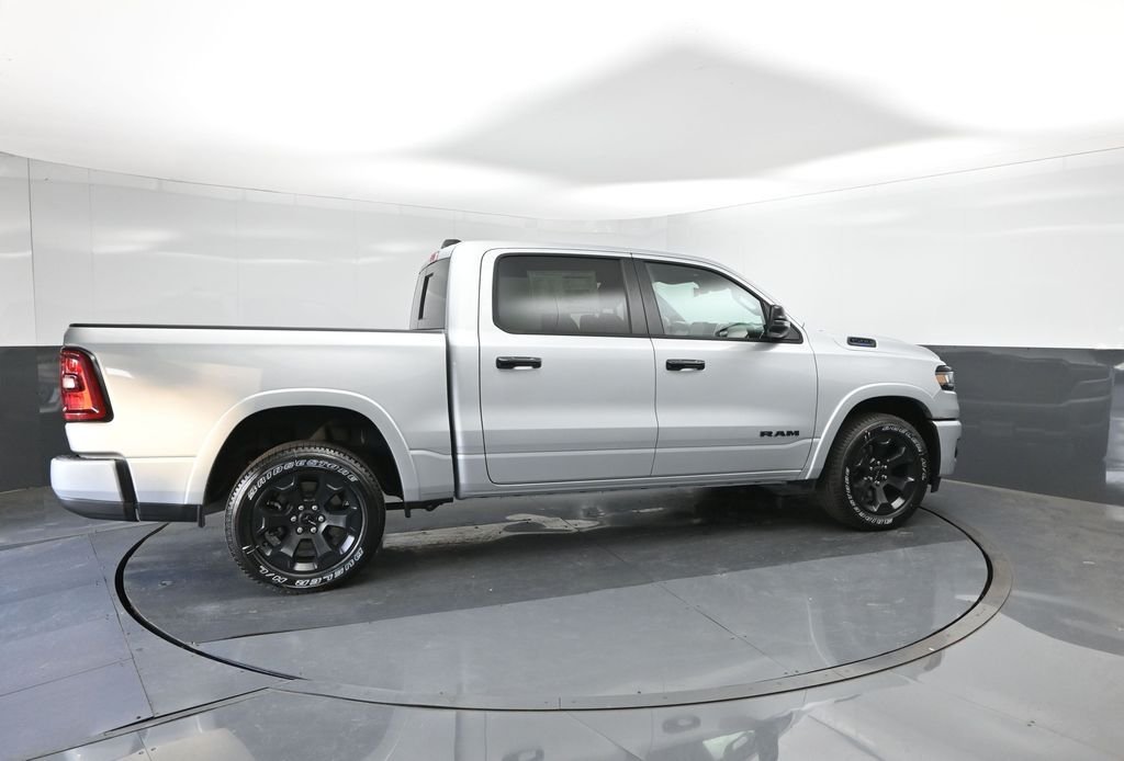 New 2026 Silver Zynith Exterior Paint RAM Big Horn/Lone Star image 15