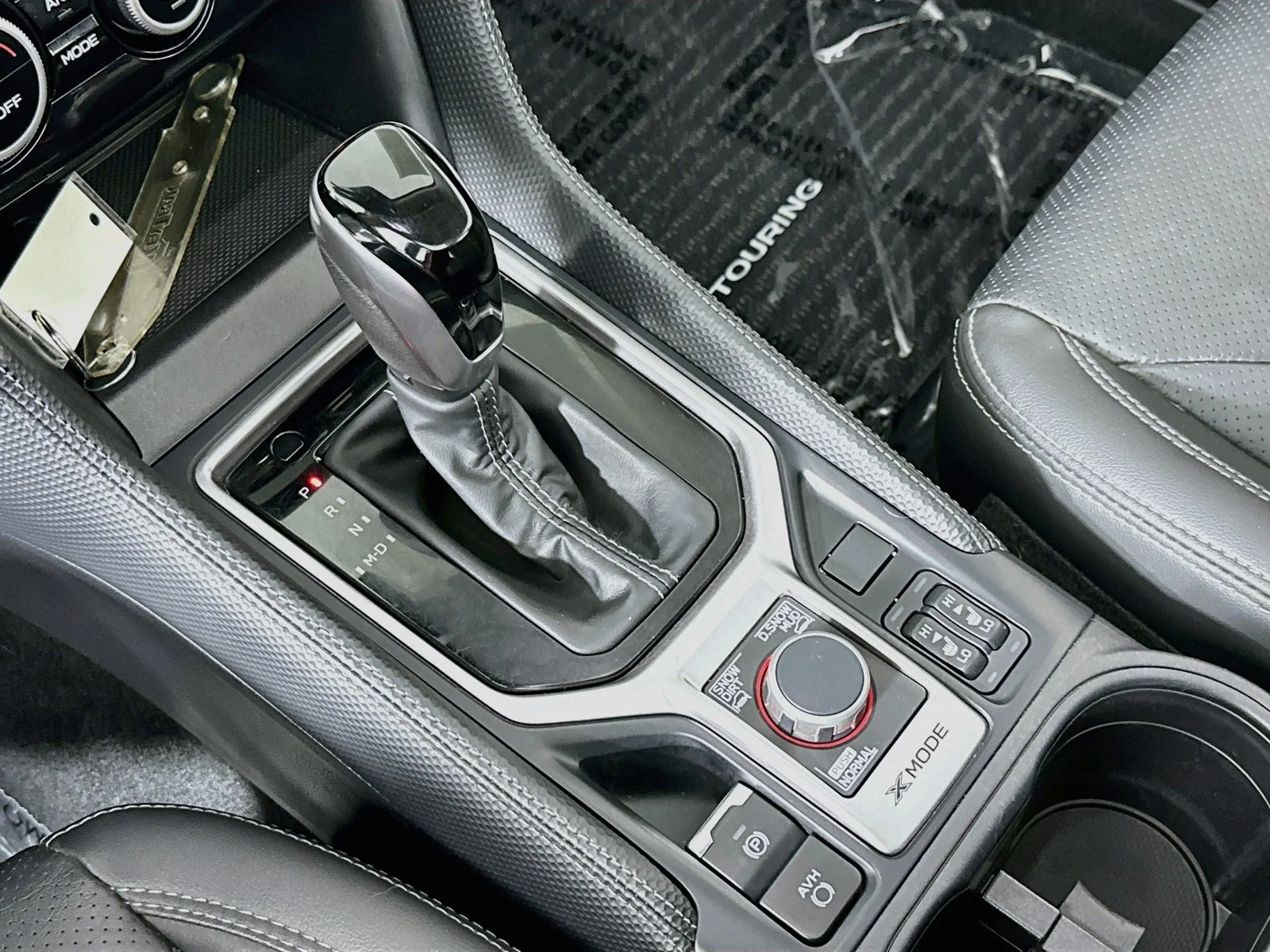 Used 2023 Ice Silver Metallic Subaru Touring image 17