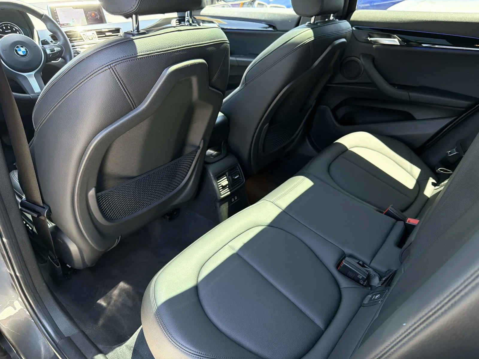 Used 2020 Mineral Gray Metallic BMW sDrive28i Sports Activity Coupe image 9