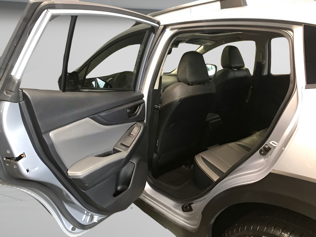 Used 2021 Silver Subaru Sport image 10