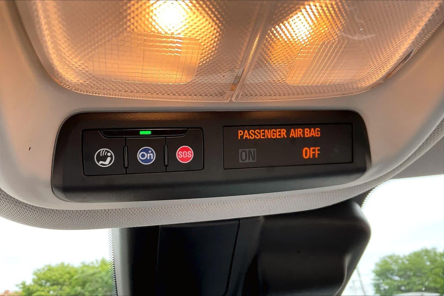 Used 2025 Mosaic Black Metallic Chevrolet LT image 32