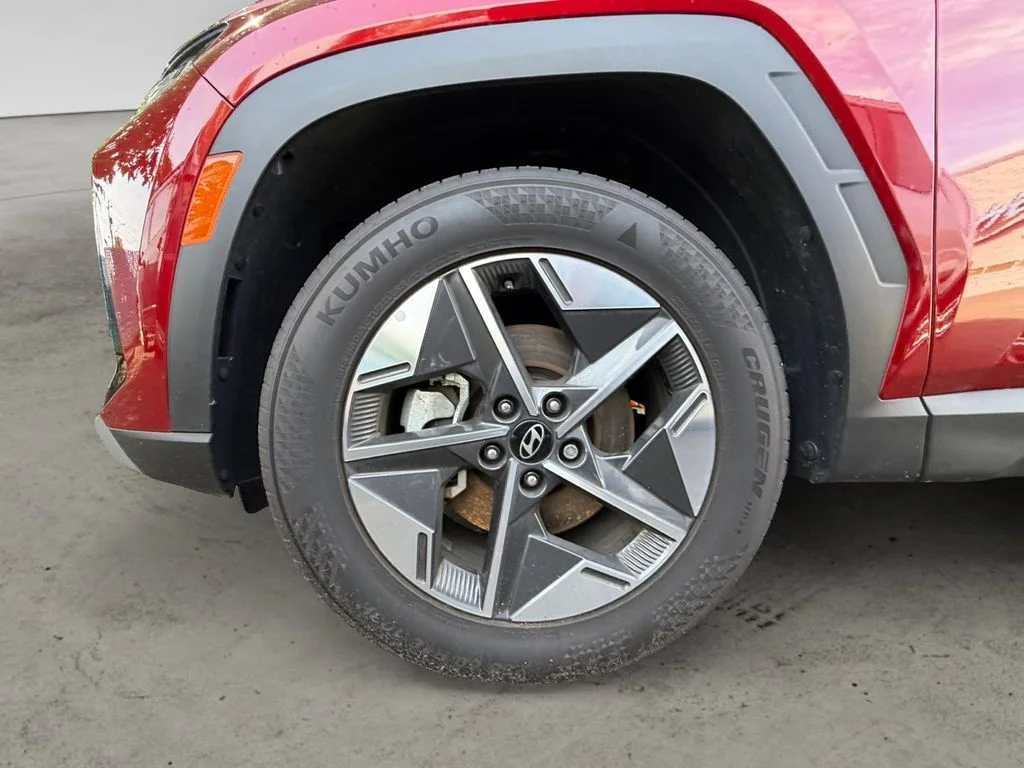 Certified Used 2025 Red Hyundai SEL Convenience image 13