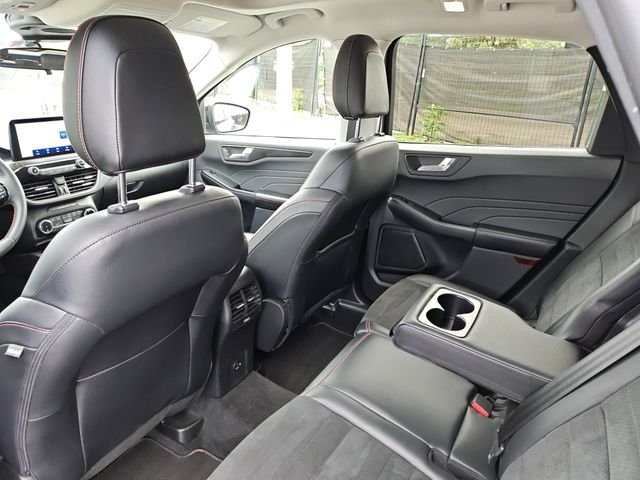 Used 2022 Gray Ford SEL image 30