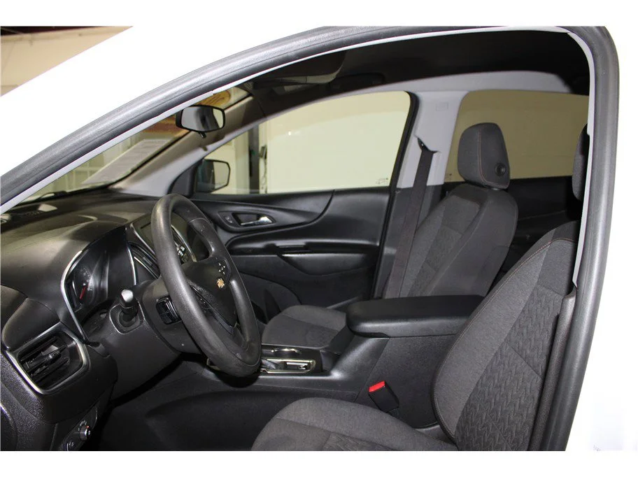 Used 2022 Summit White Chevrolet LT image 10