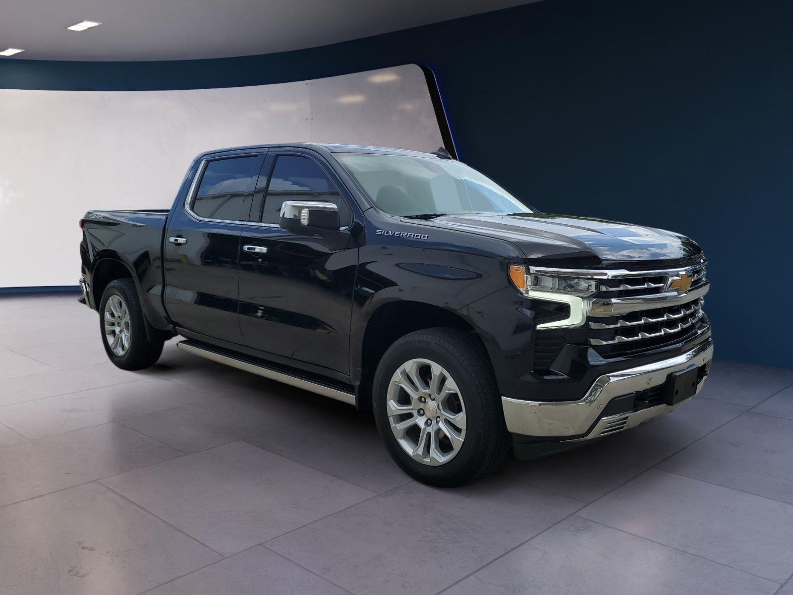 2023 Chevrolet Silverado 1500 LTZ - Photo 7
