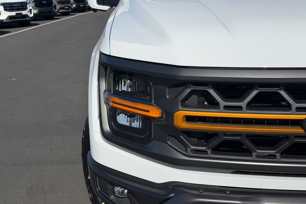 New 2026 Oxford White Ford Tremor® image 4