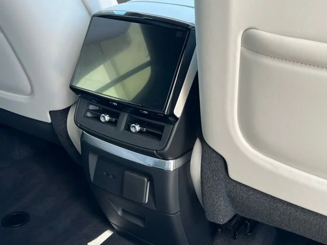 2026 Cadillac VISTIQ Sport - Photo 27