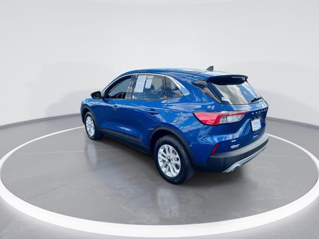 Used 2022 Blue Ford SE image 6