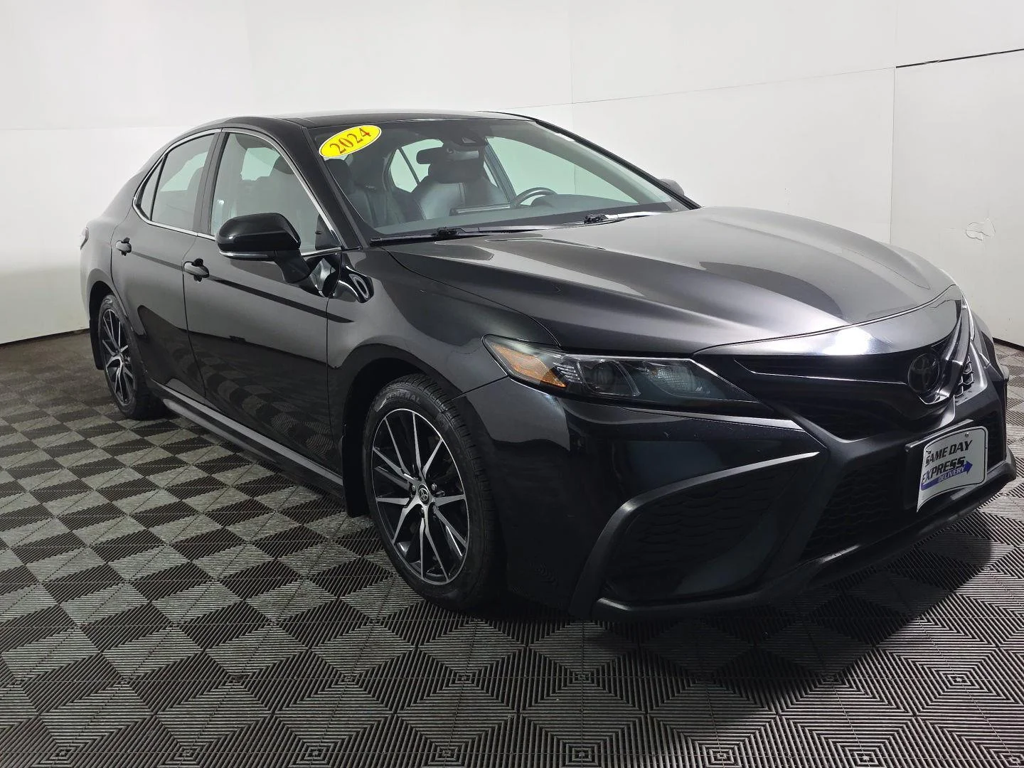 Used 2024 Midnight Black Metallic Toyota SE image 8