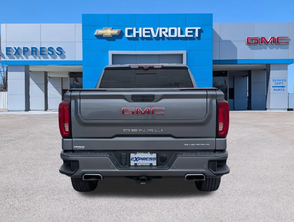 Used 2020 Gray GMC Denali image 4
